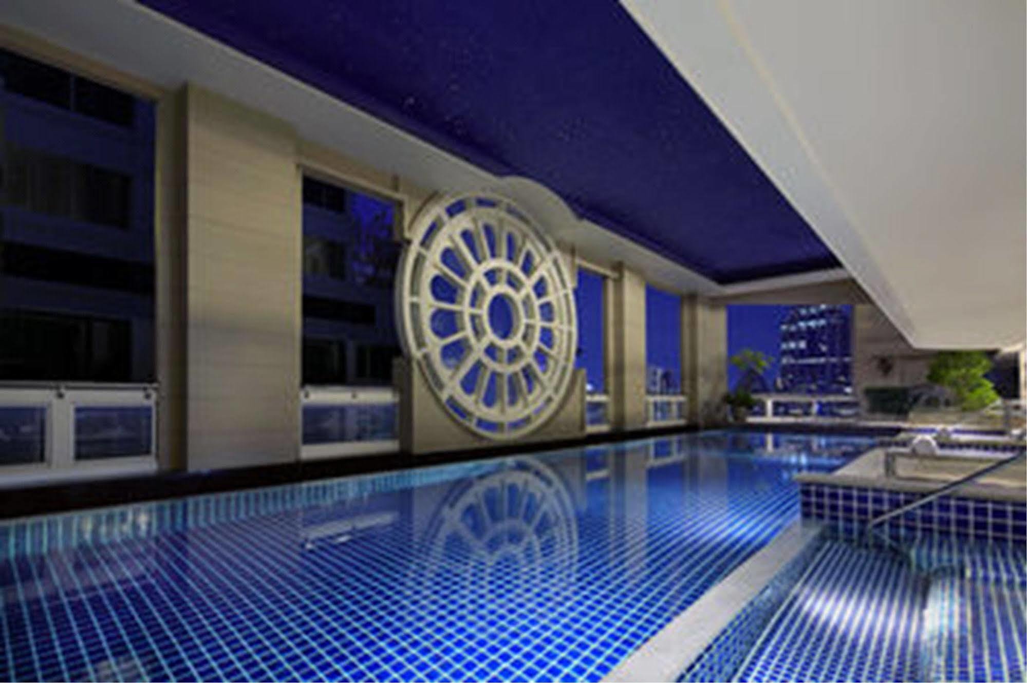होटल Marriott Executive Mayfair 5*